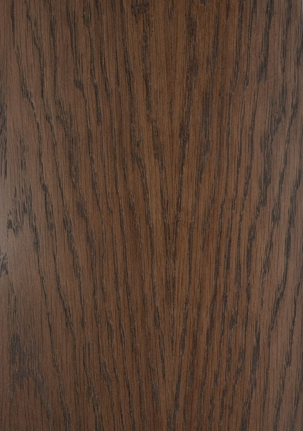 Walnut trên gỗ sồi